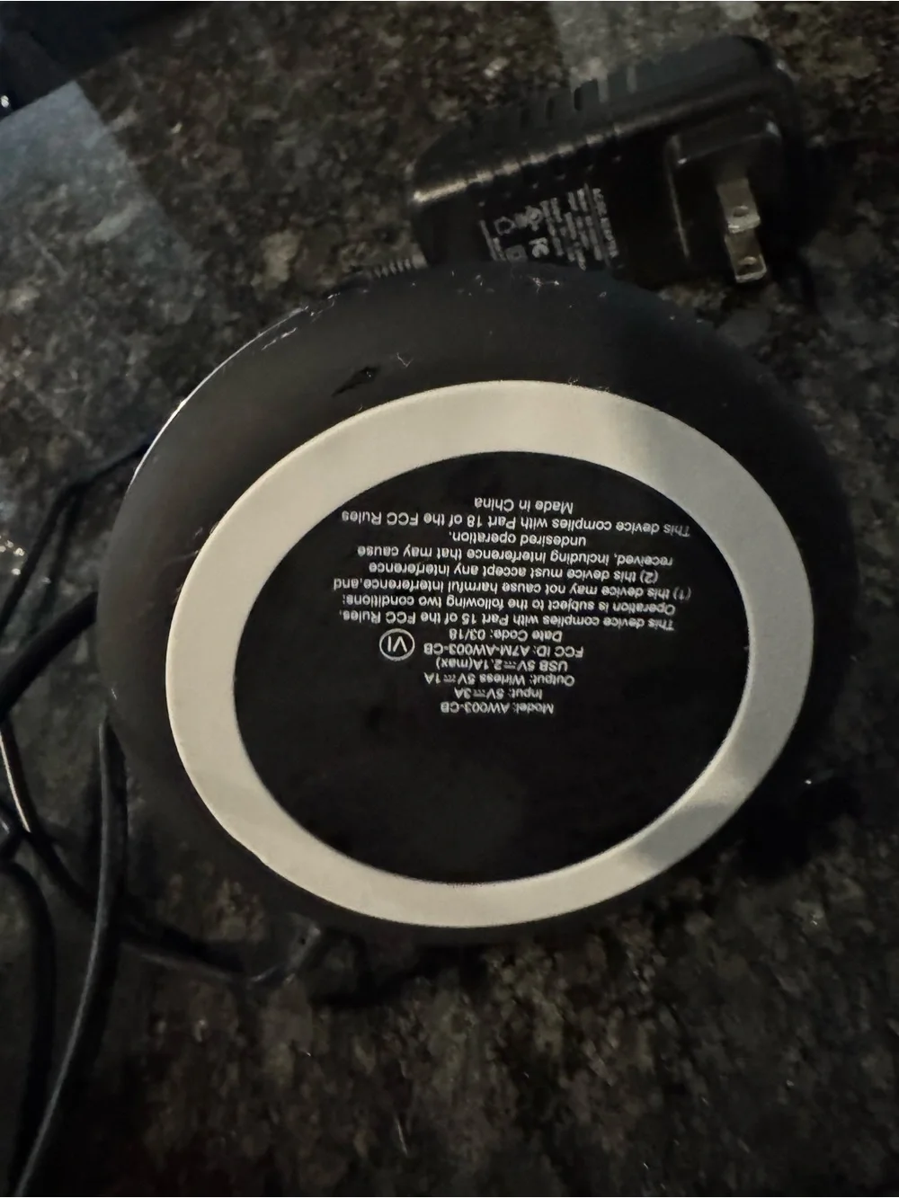 Blackfin Black Wireless Charging Stand for Wearable Devices